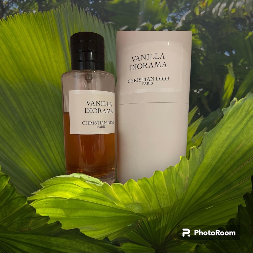 COPY - Vanilla diorama decant 5ml